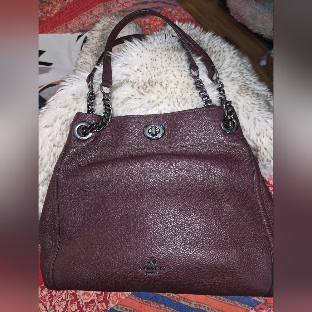 Coach Turnlock Edie Deep Purple Shoulder Bag Handbag Purse